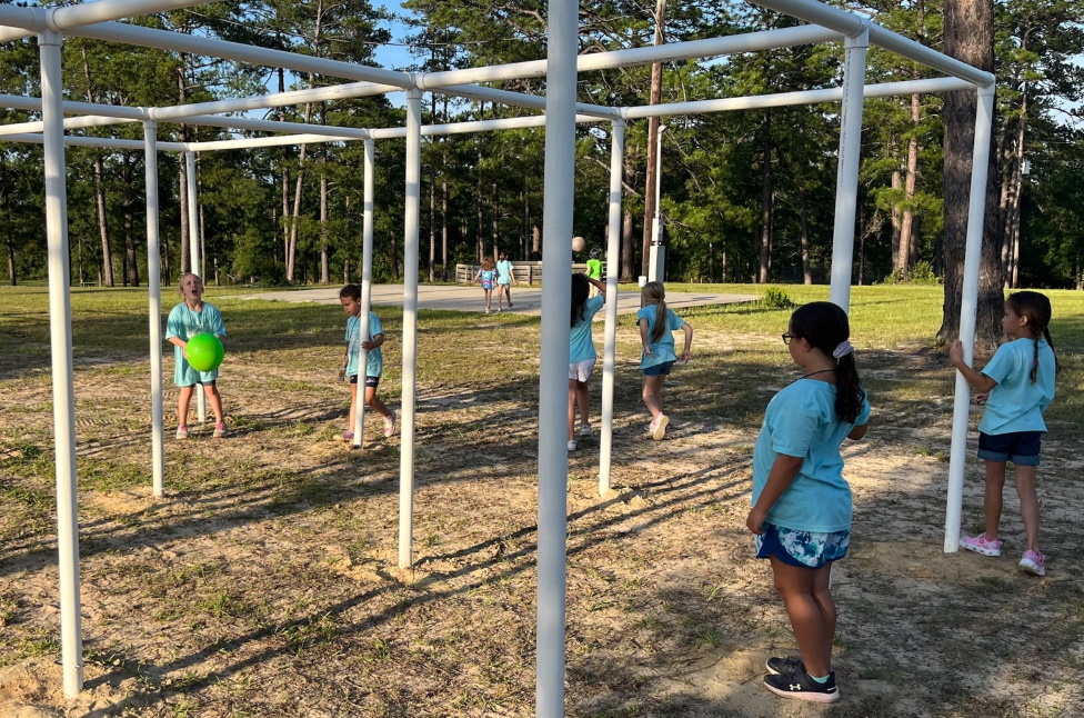 Campers playing Nine Square in the Air.